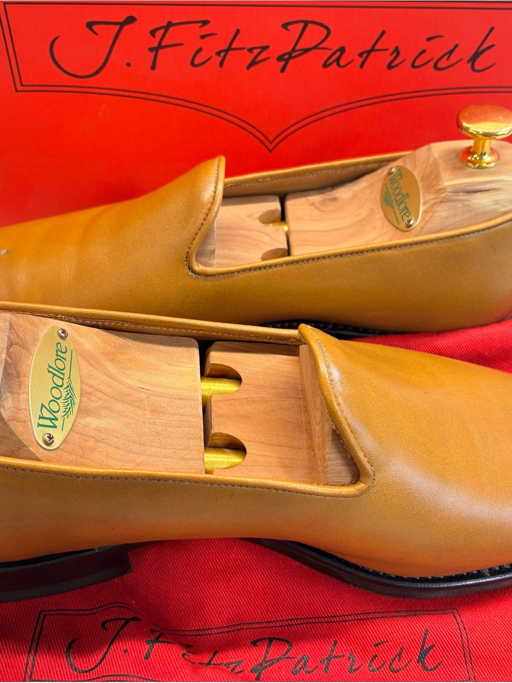 Mens Tan Leather Slip-On Loafers (Chelan Dandelion) shoe tree not included